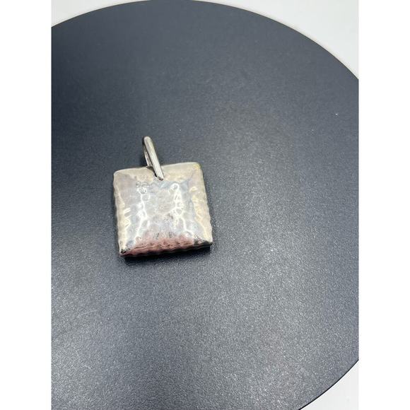 Silpada 2008 Hammered Sterling Silver Pillow Square Puff Pendant S1118 - Picture 6 of 9